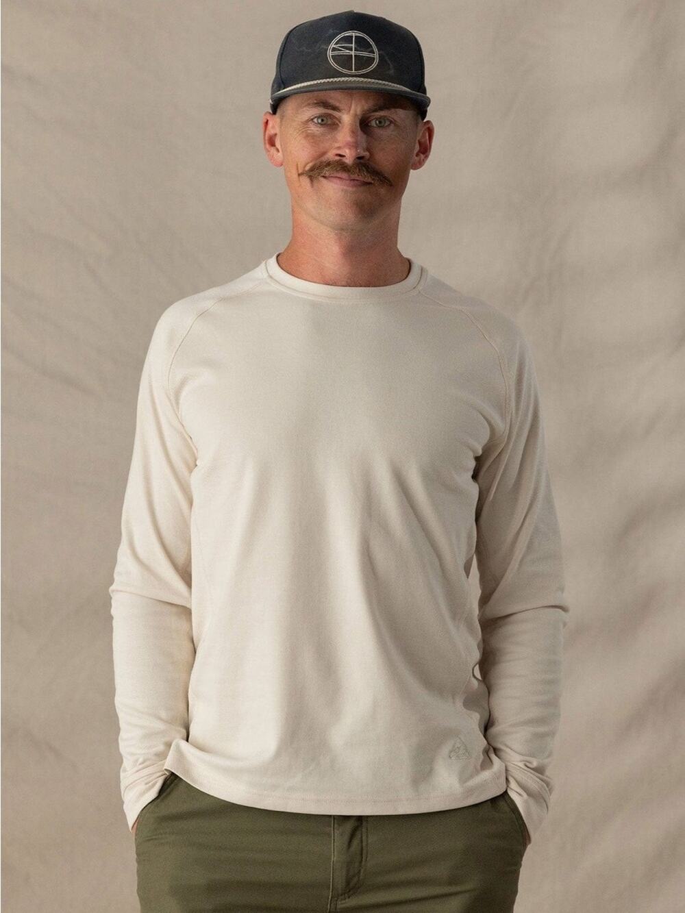 LIVSN Designs Active Keystone Long-Sleeve Top